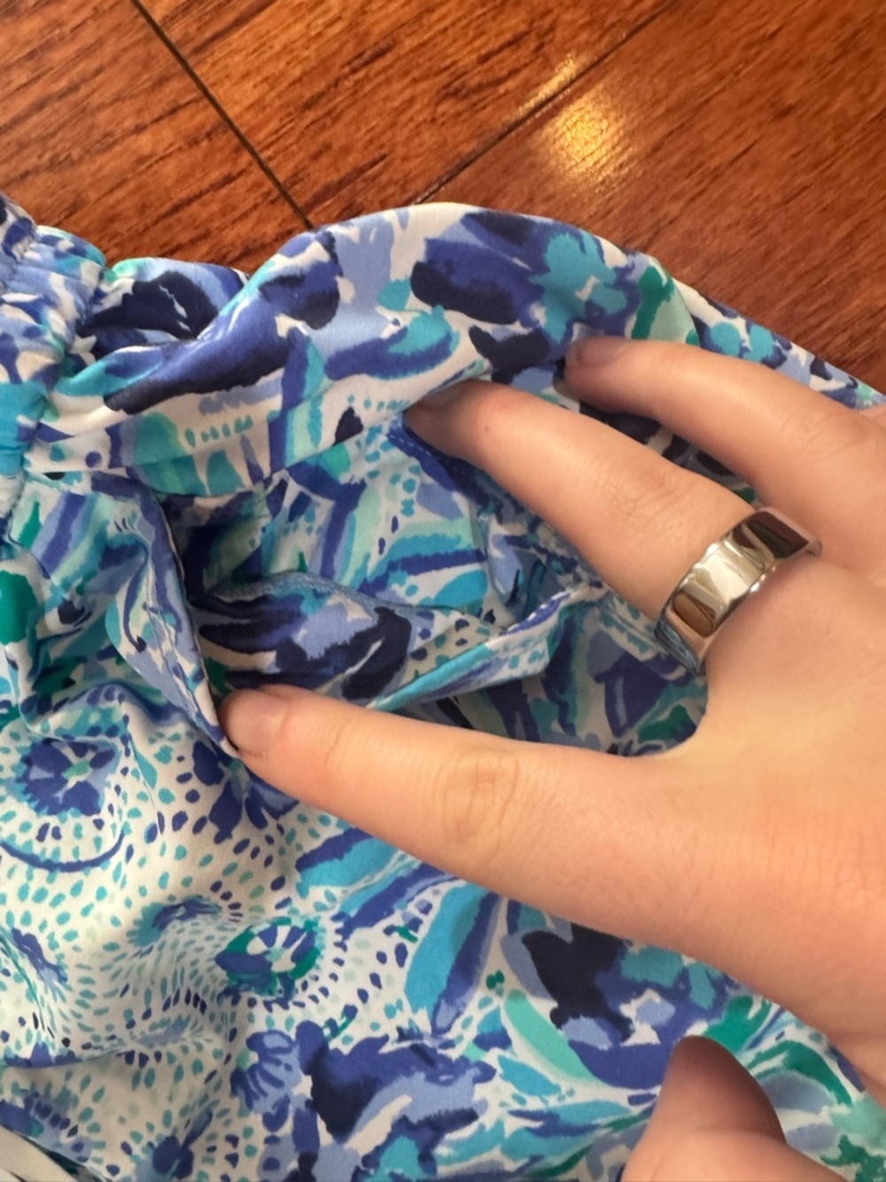 Lilly Pulitzer Swim/Athletic Shorts Size XS - Picture 3 of 7